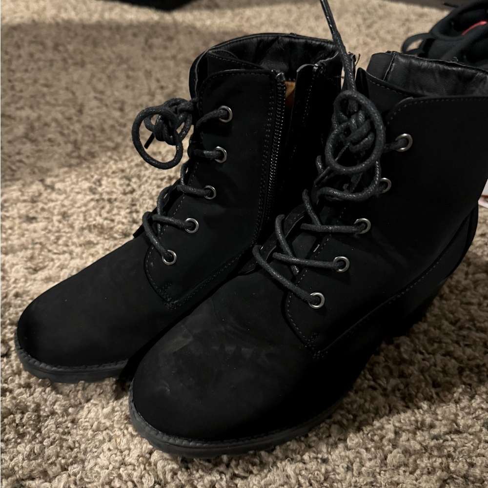 Girls dress boots